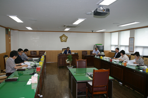 공무국외여행심사위원회