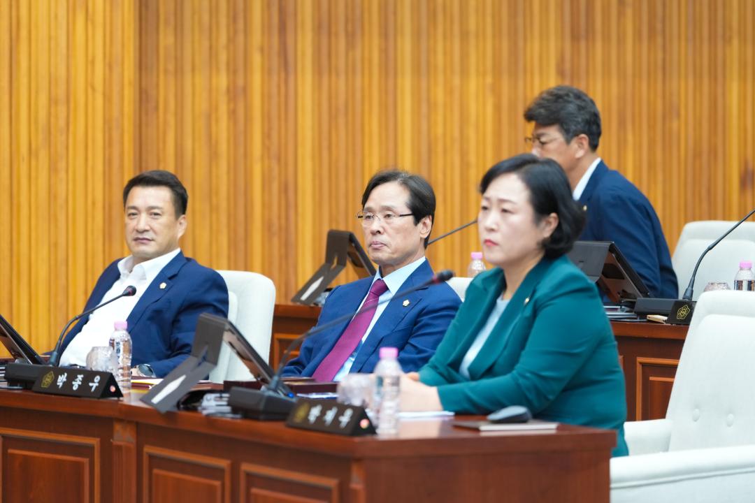제300회 경주시의회 임시회 중 제2차 본회의