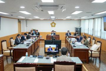 제300회 경주시의회 임시회 중 제1차 경제산업위원회