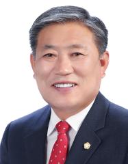 이철우