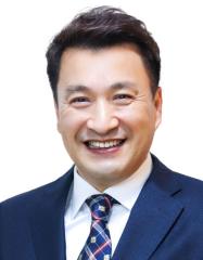 최재필