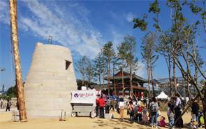  2018新羅文化祭_瞻星台の築造再現