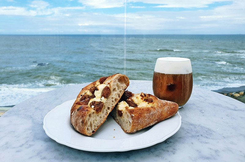 경주 동해안 카페 ‘이스트앵글’