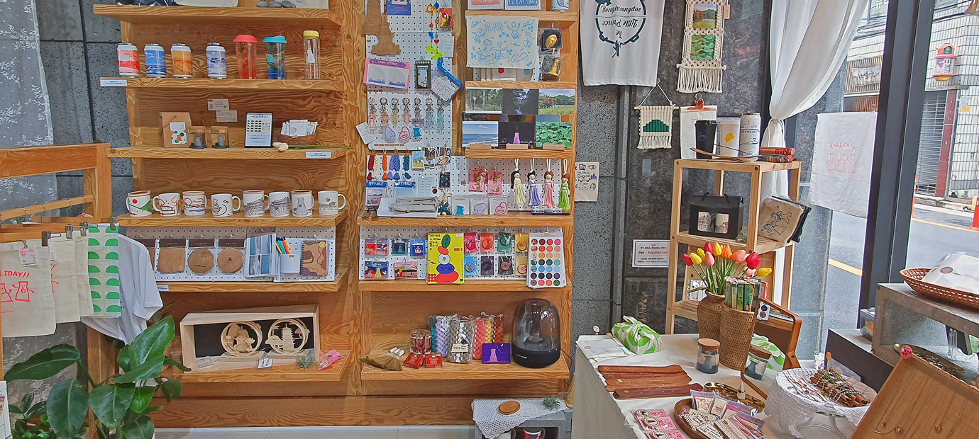 경주 기념품가게 ‘경주시공간’