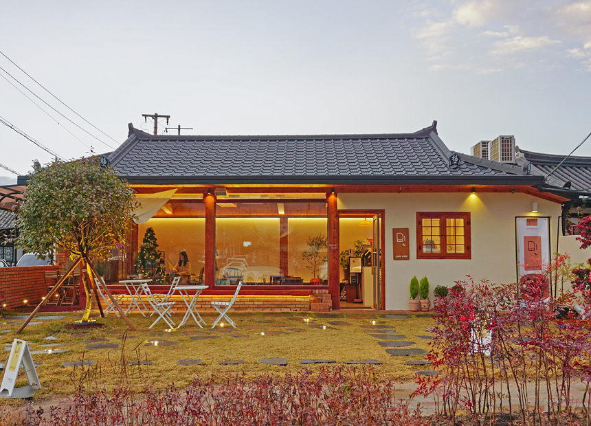 황리단길 떡 디저트 카페 ‘카페밀’