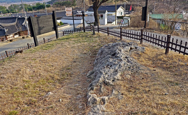 선사시대의 경주, 서악동 바위구멍 유적 전경