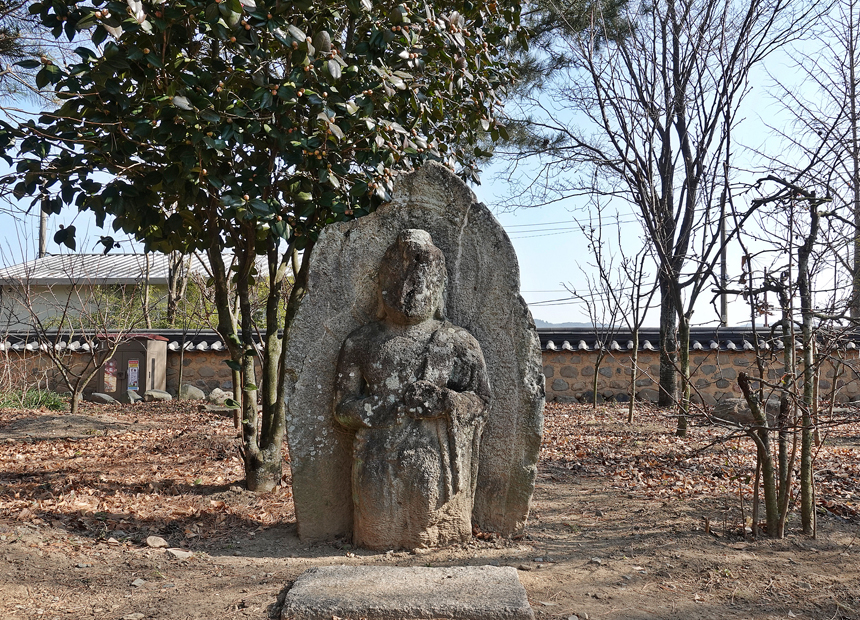 분황사 영역 내의 불상