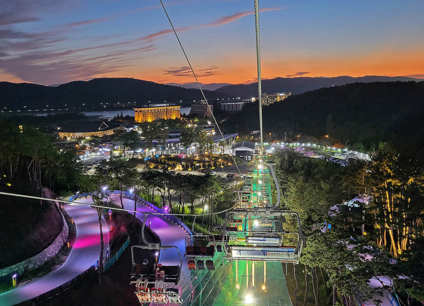 경주 루지월드 전망대의 뷰