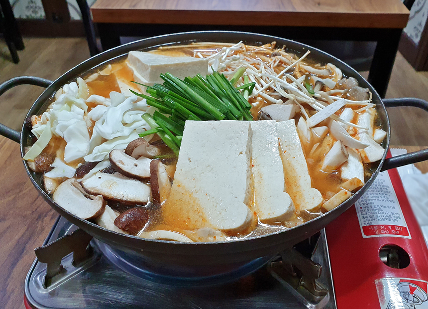 경주읍성 두부요리점 장수두부마을