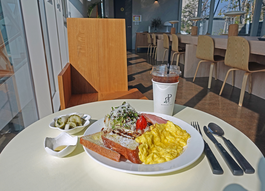 브런치카페 푸릇