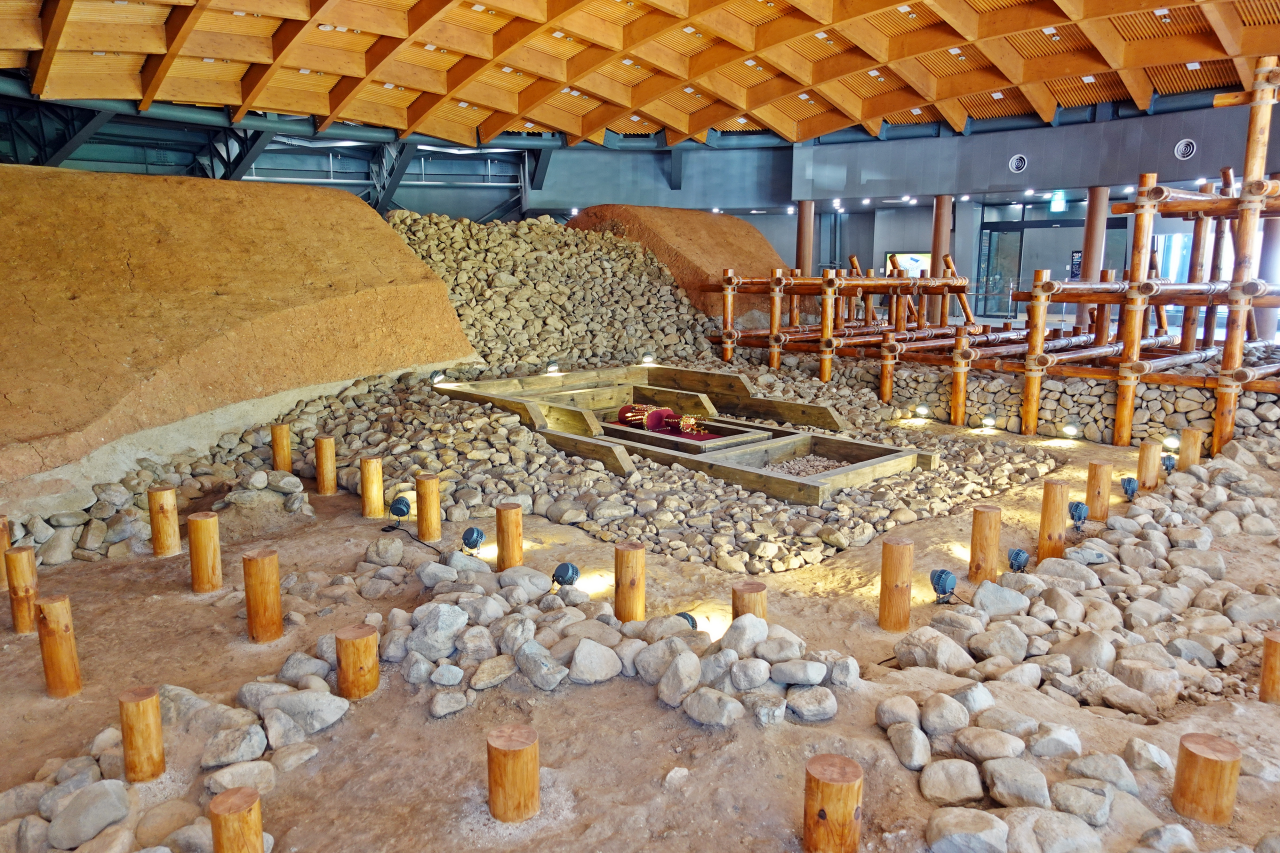 선택 코스 금관총