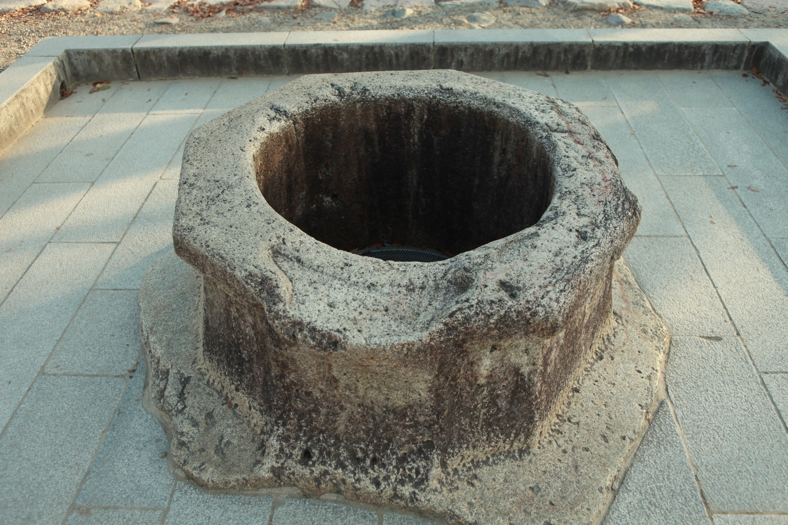 분황사 석정