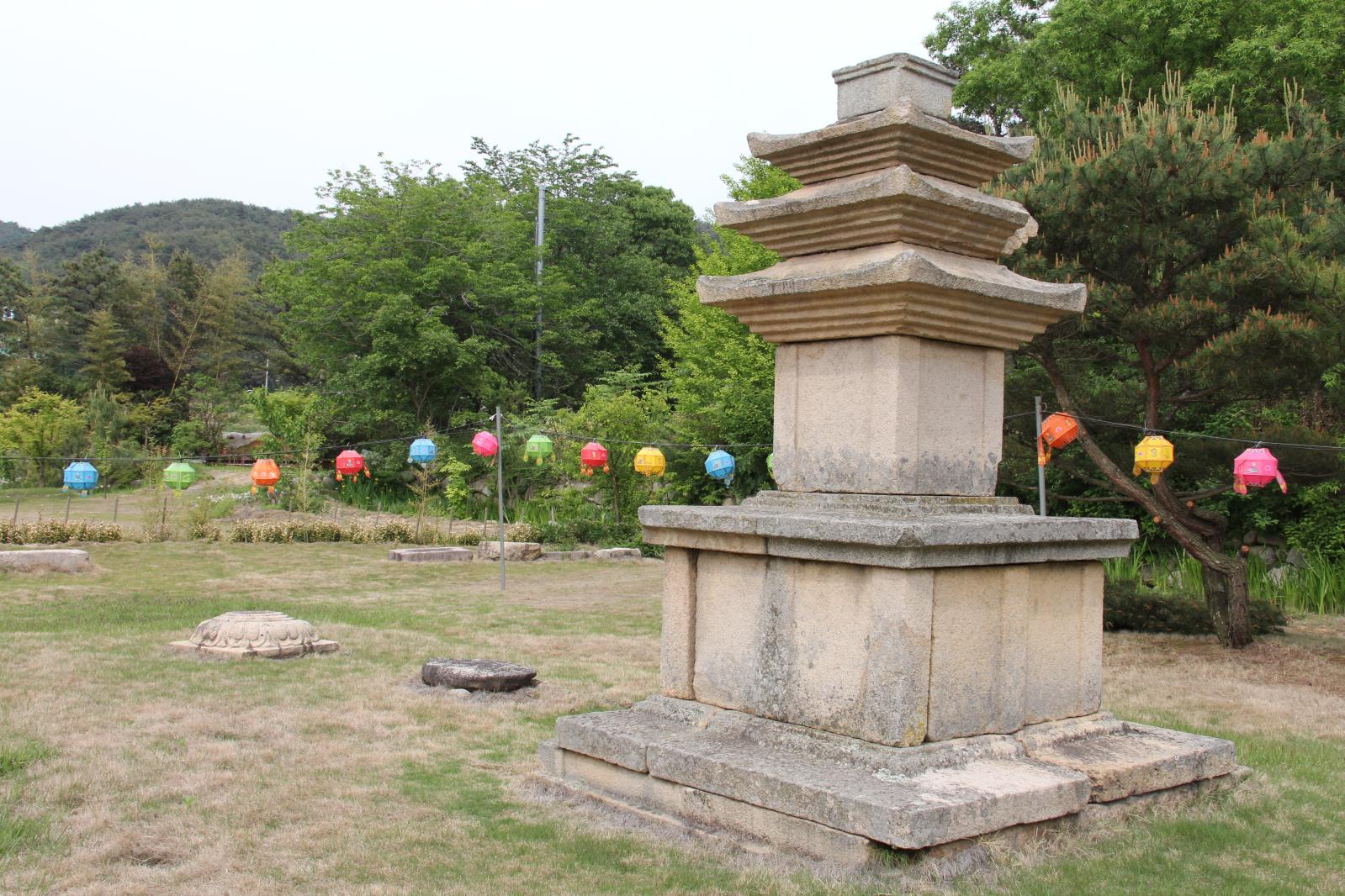 감산사지삼층석탑8