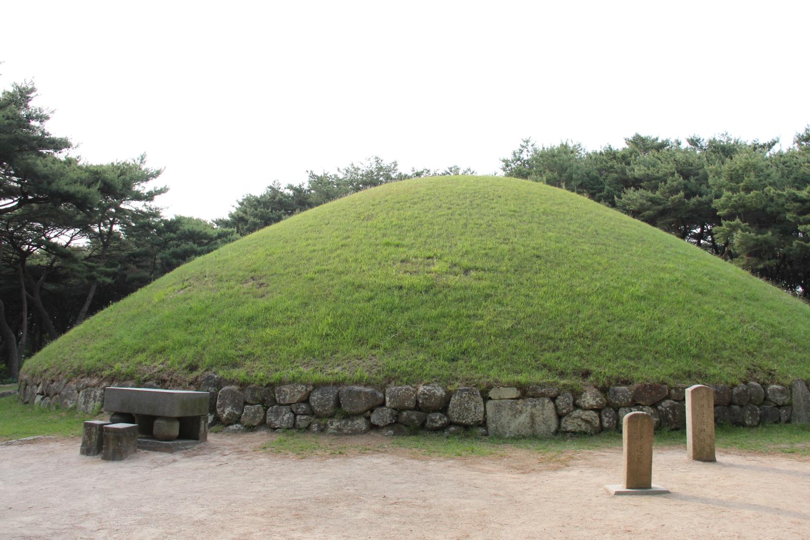 선덕여왕릉9