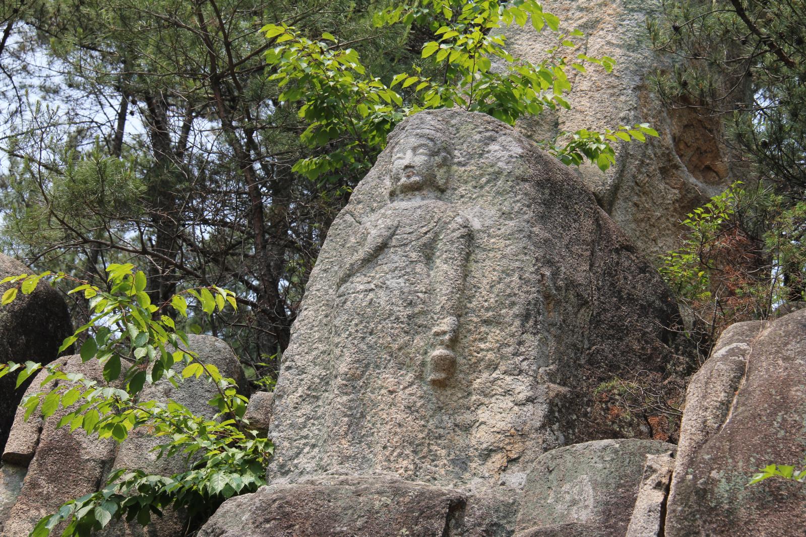 삼릉계곡마애관음보살상2