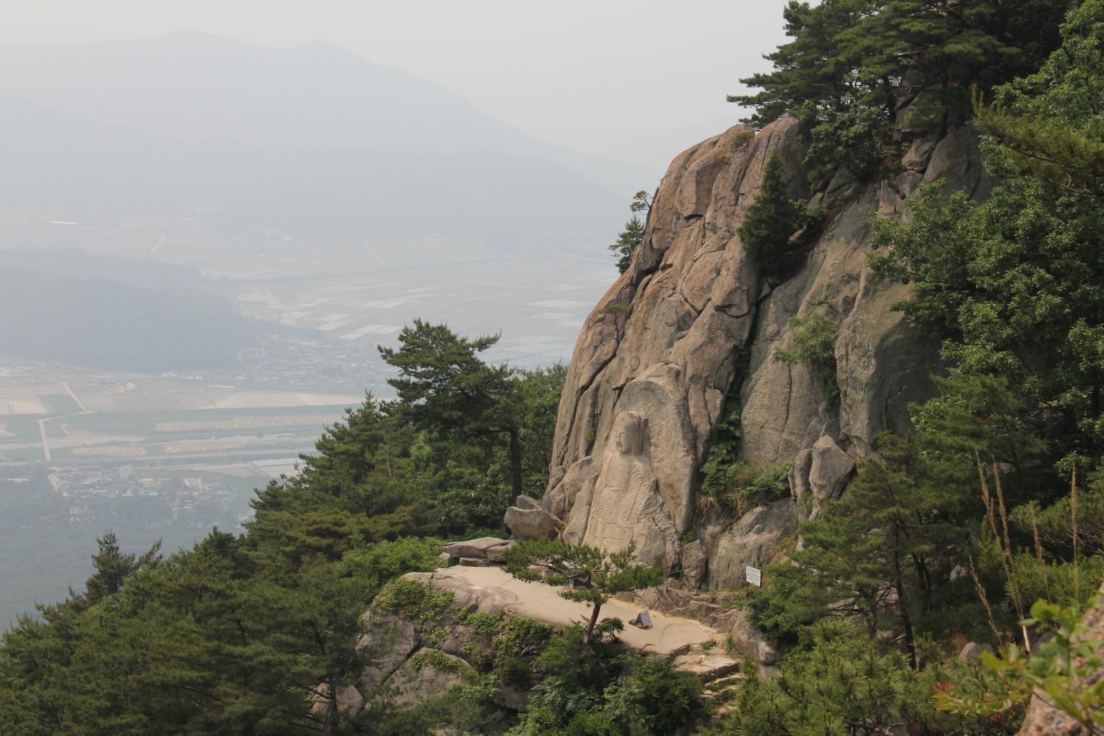 삼릉계곡마애석가여래좌상9