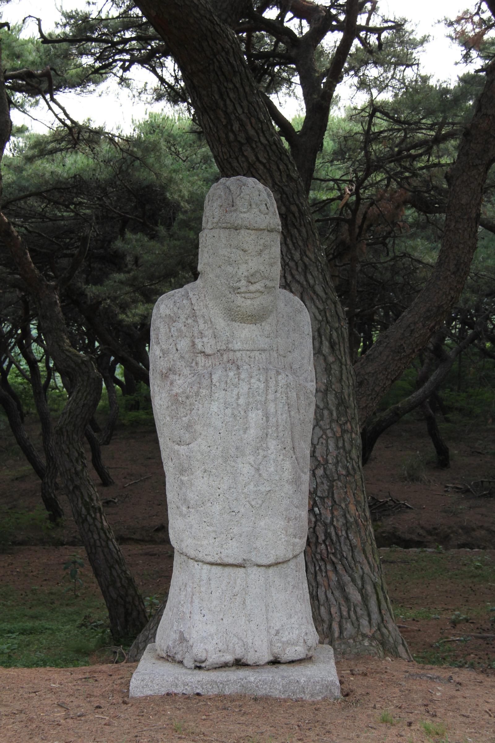 흥덕왕릉18