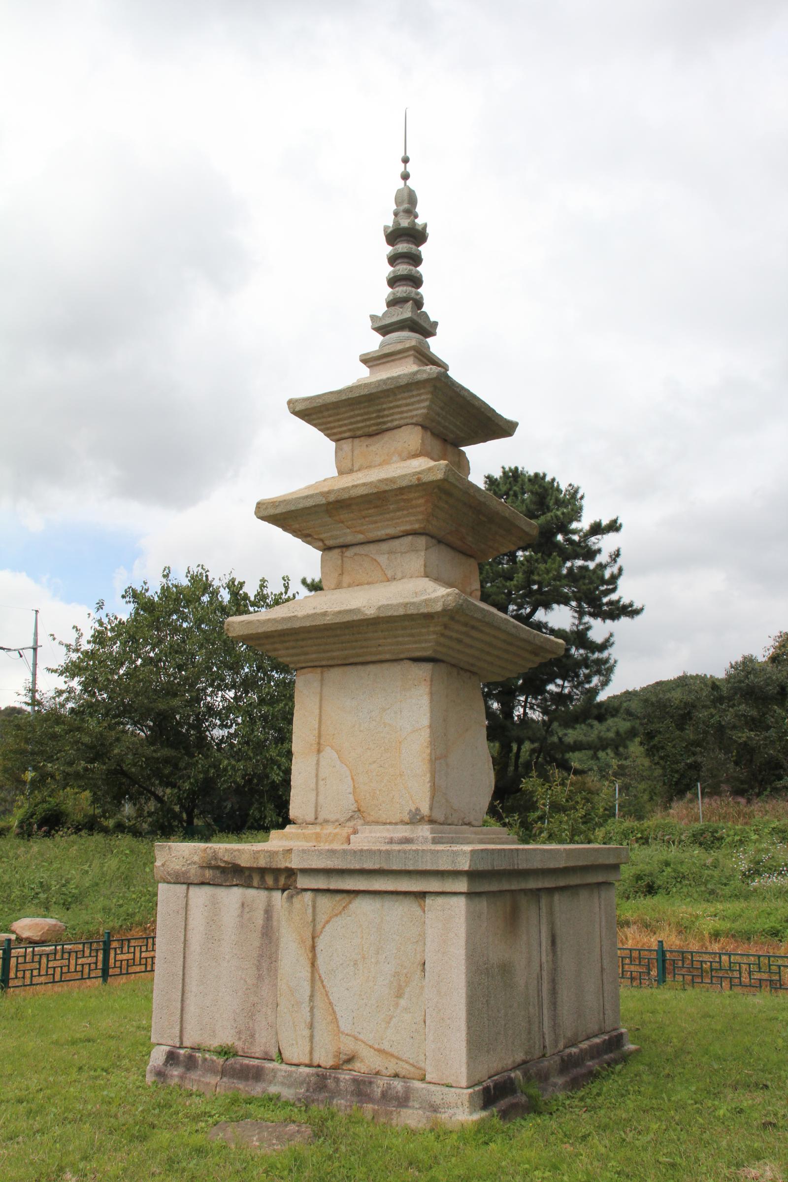 천룡사지삼층석탑6