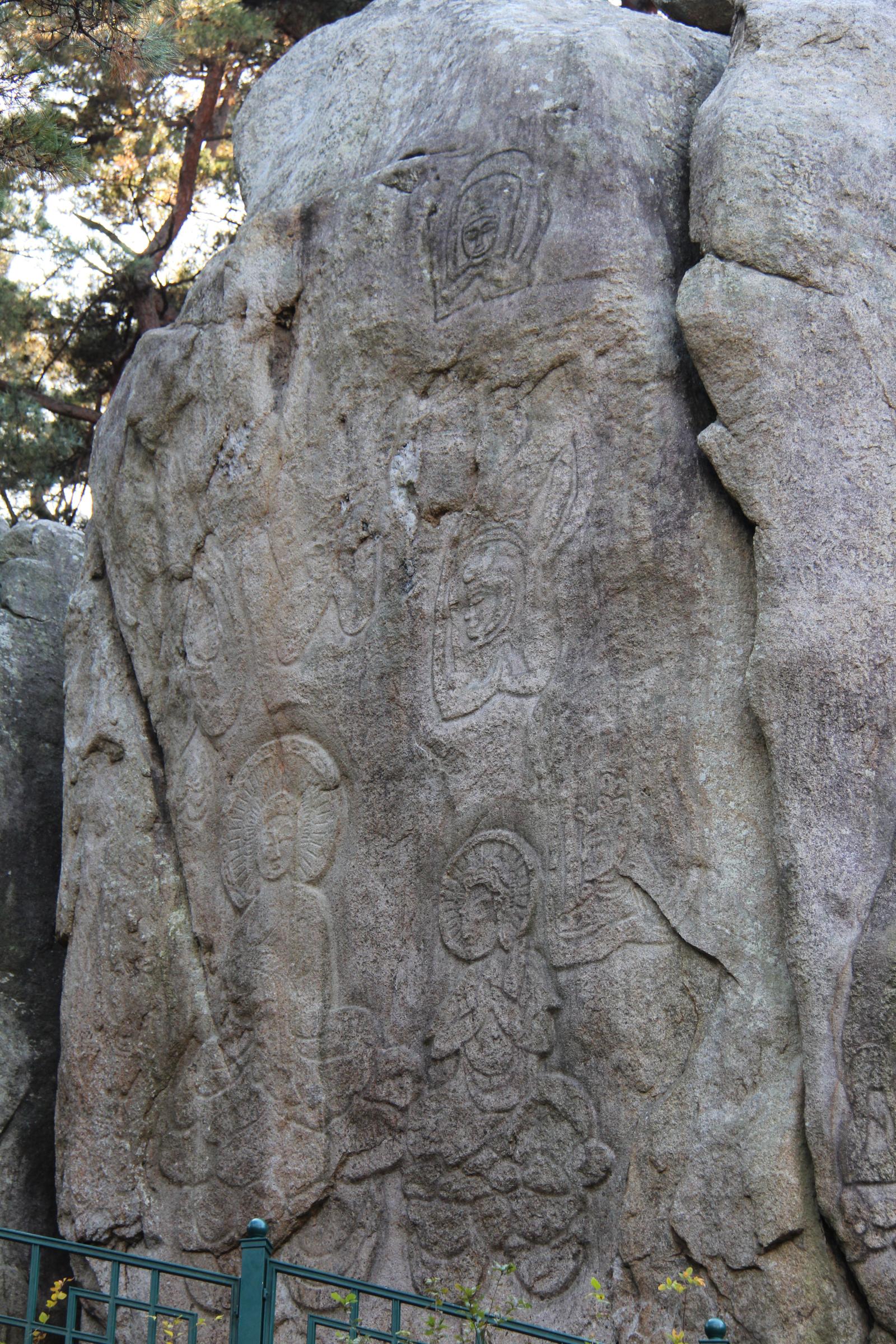 남산탑곡마애불상군3
