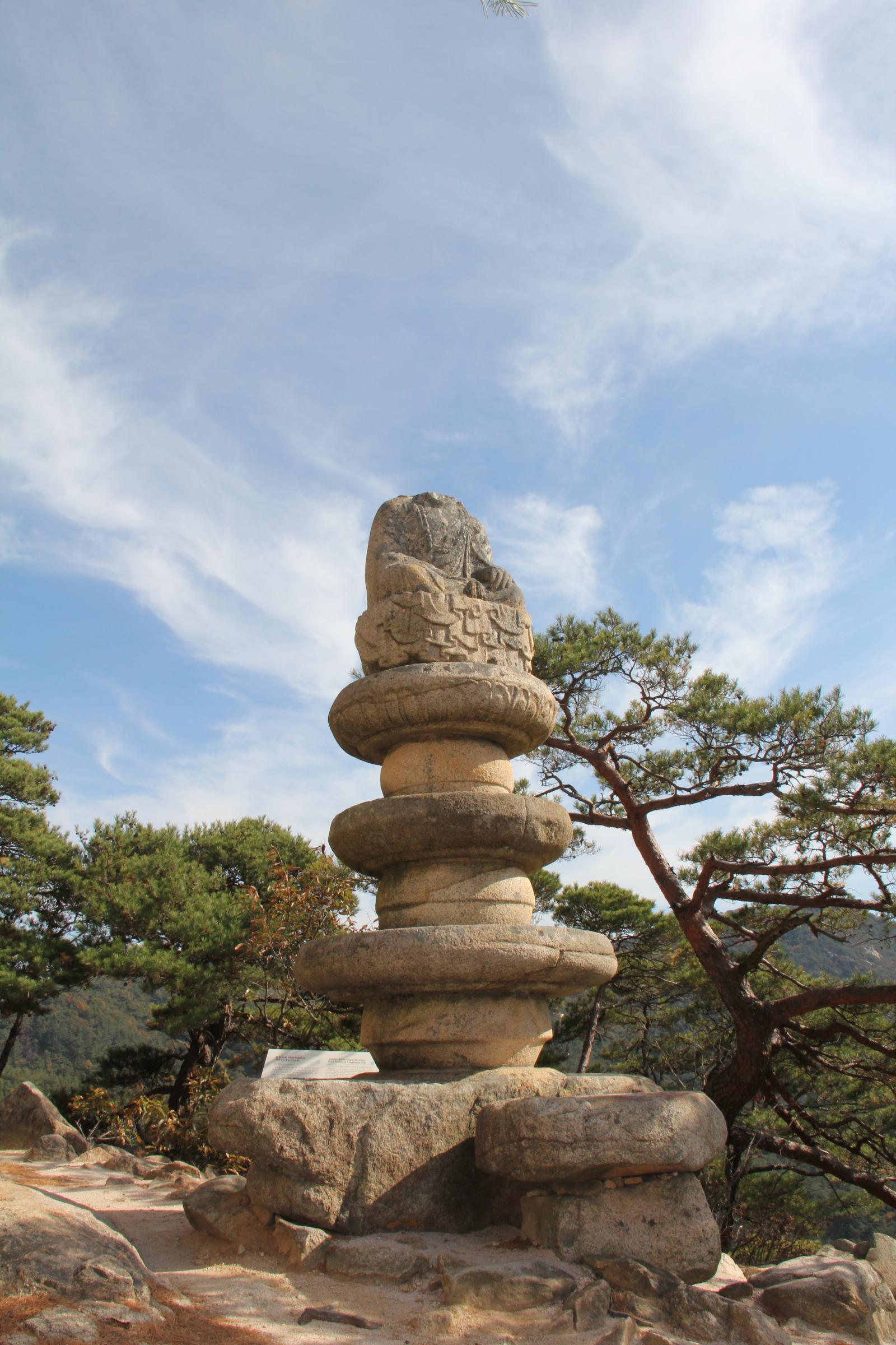 용장사곡석조여래좌상4
