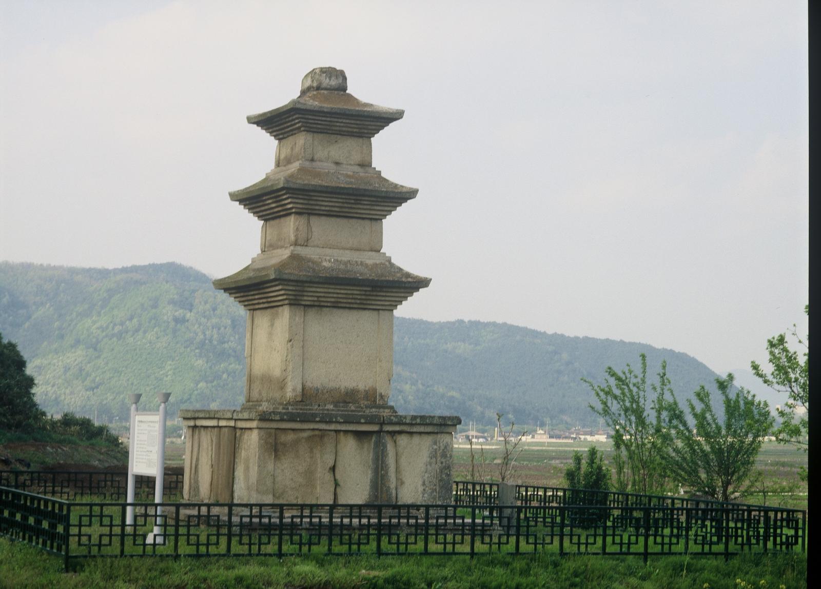 구황리삼층석탑3