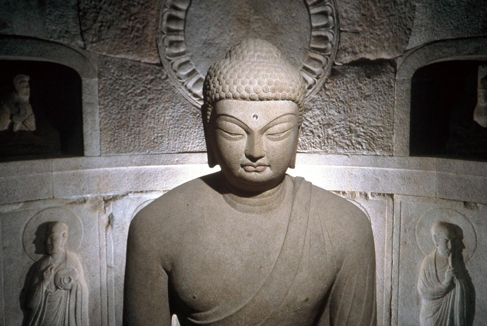 석굴암본존6