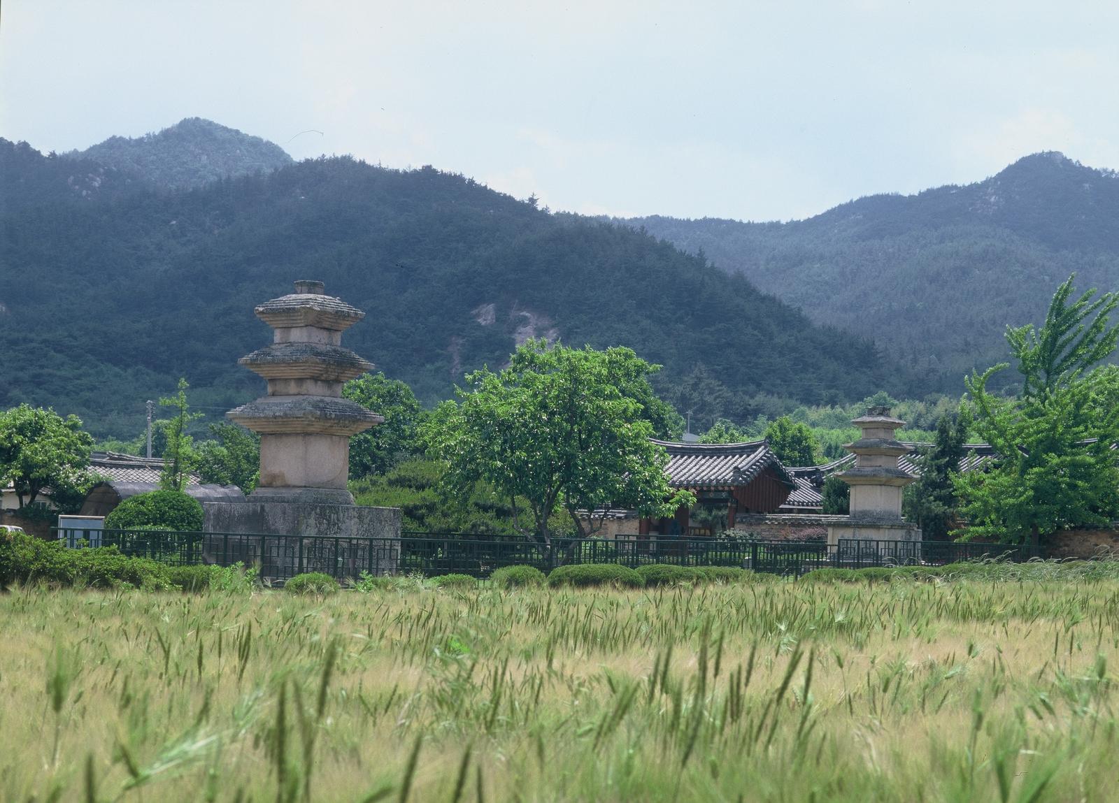 남산리삼층석탑4