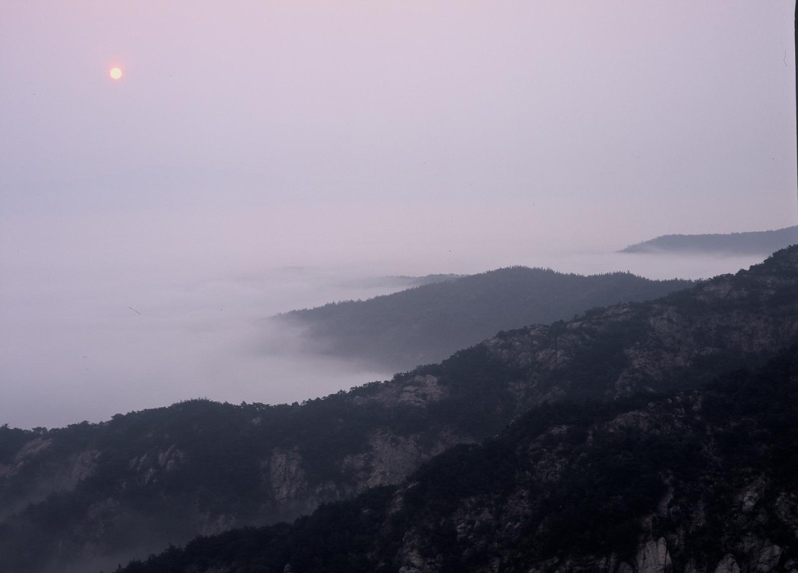 남산신선암에서 본 일출