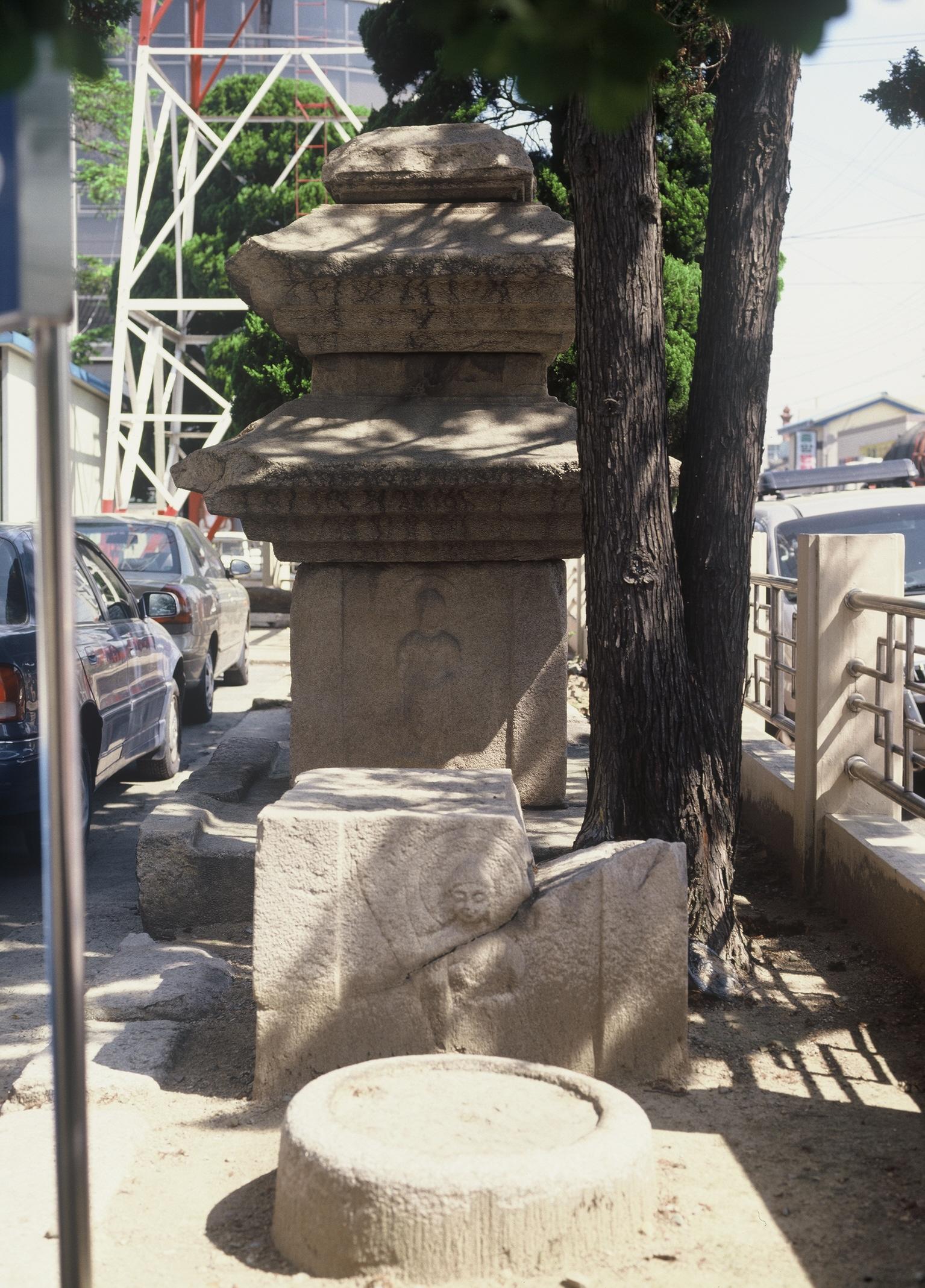 동부동삼층석탑3