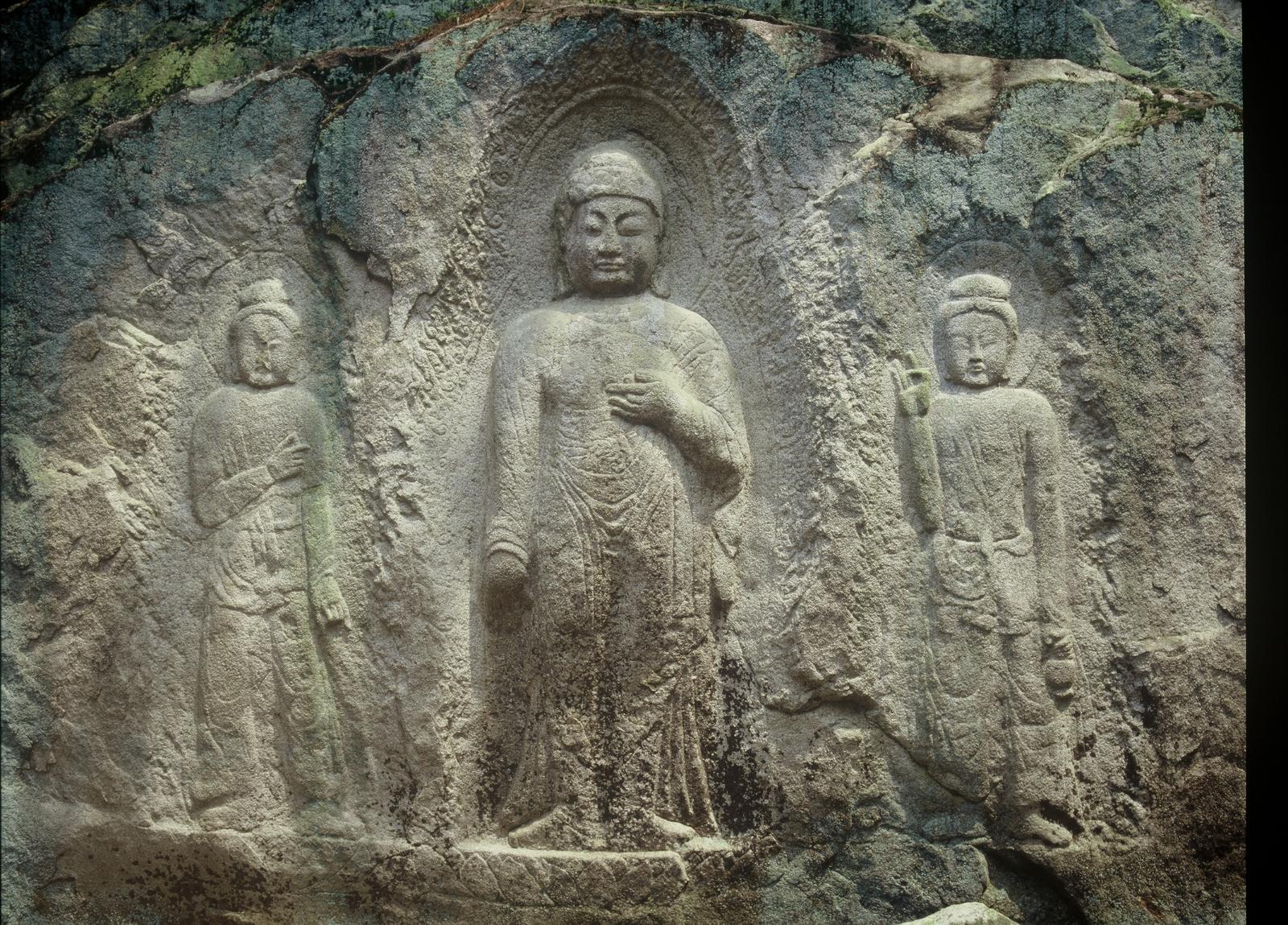 두대리마애석불입상