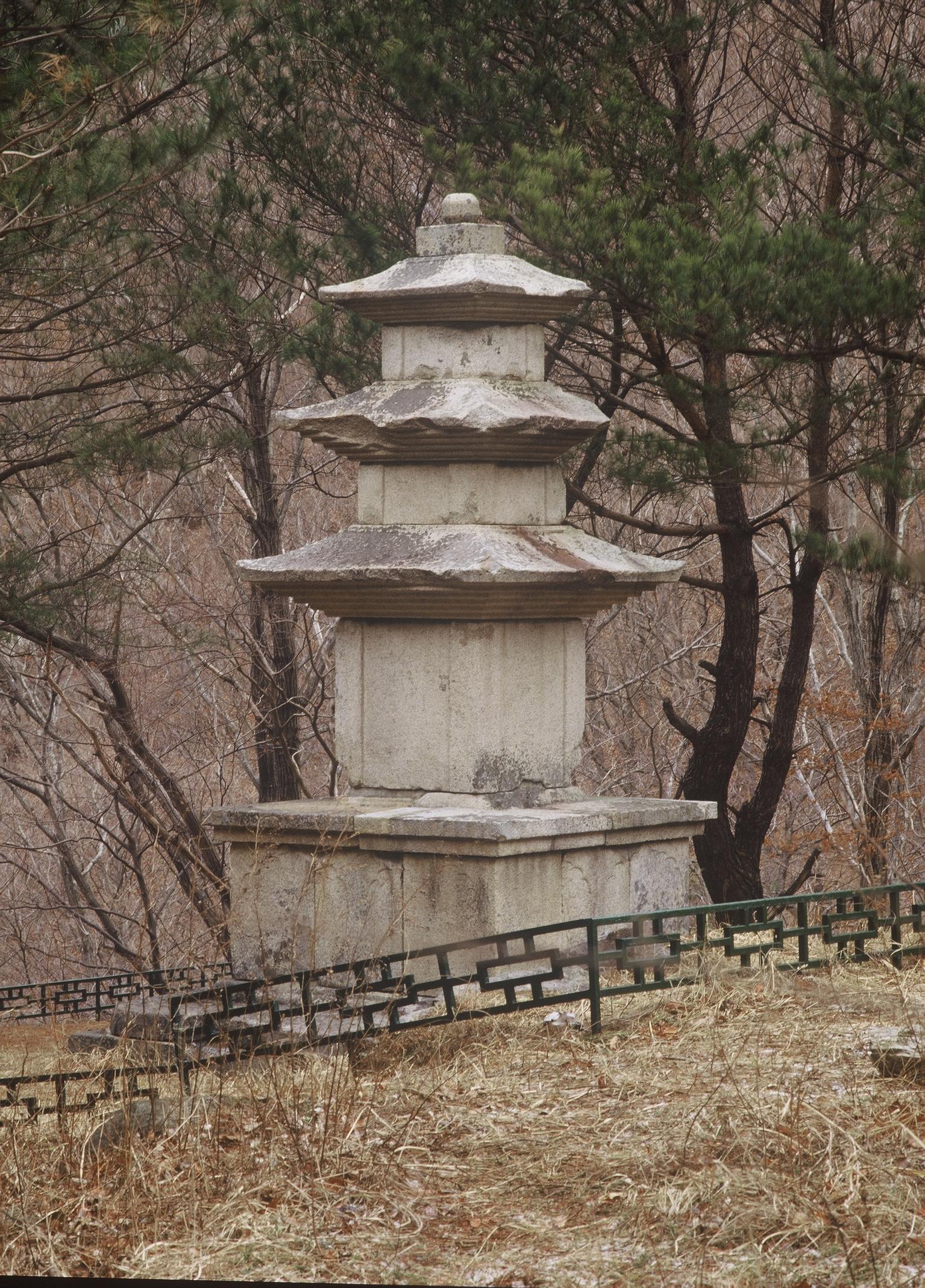 무장사지삼층석탑3