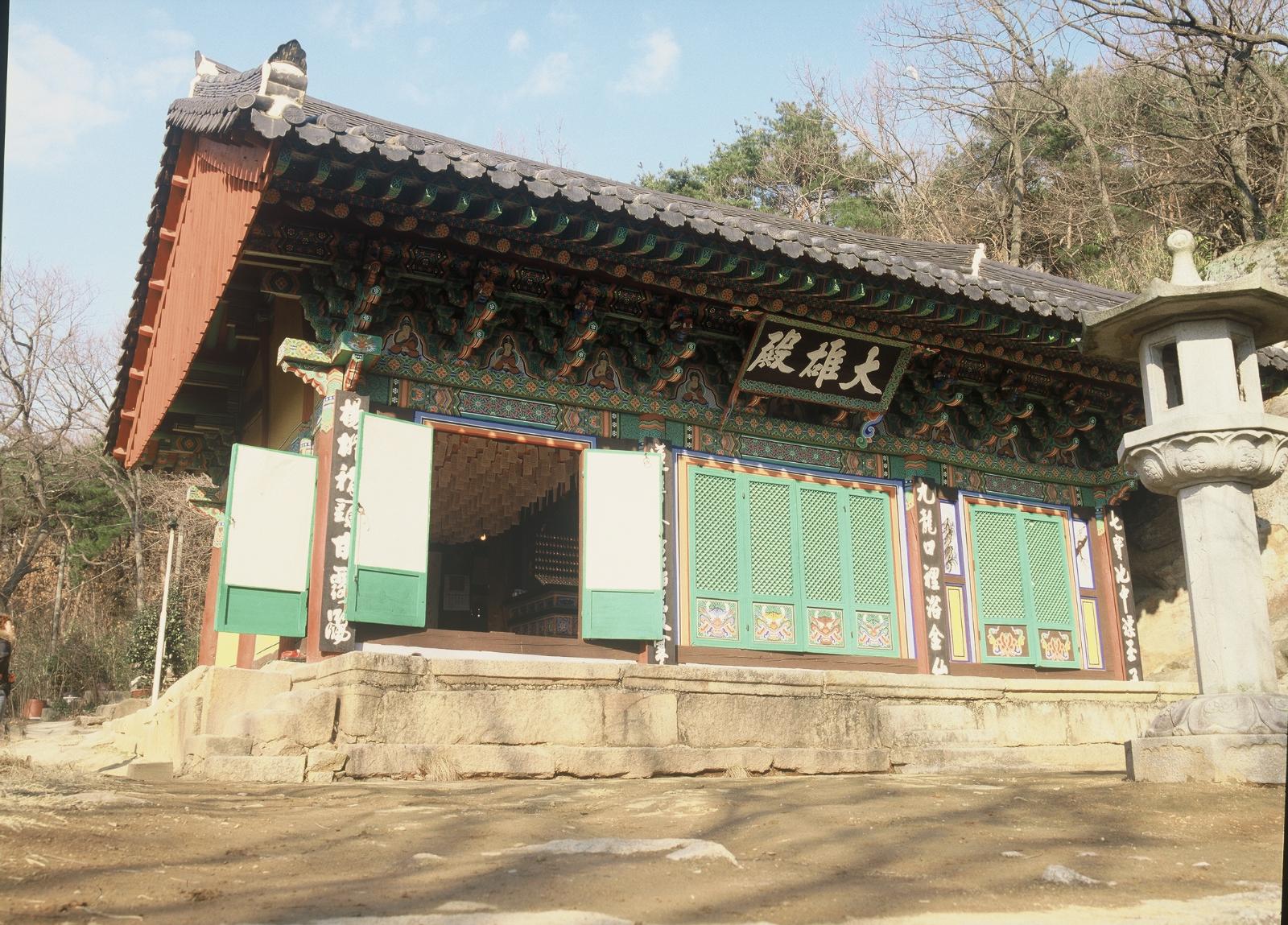 백률사