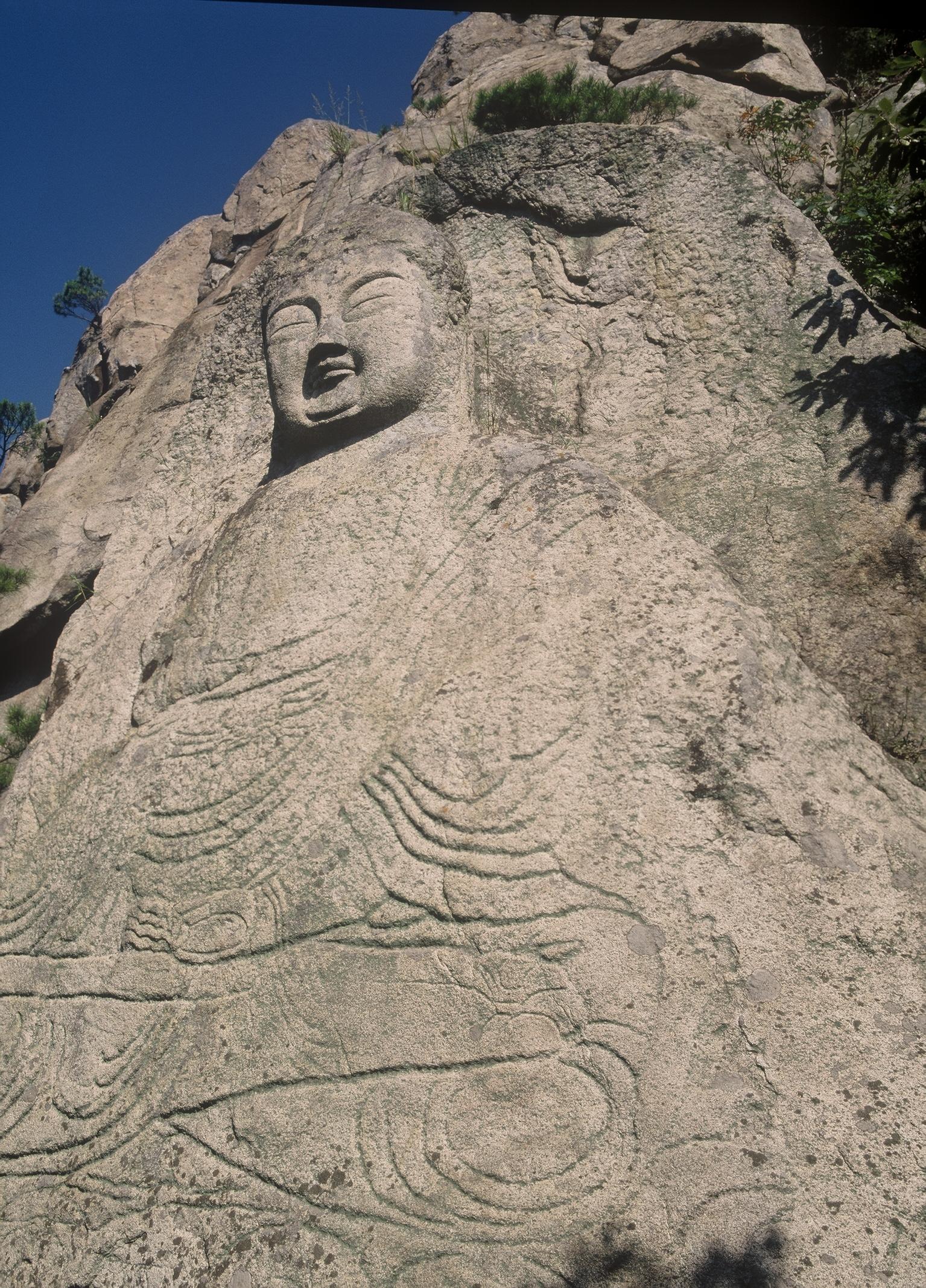 삼릉계곡마애석가여래좌상