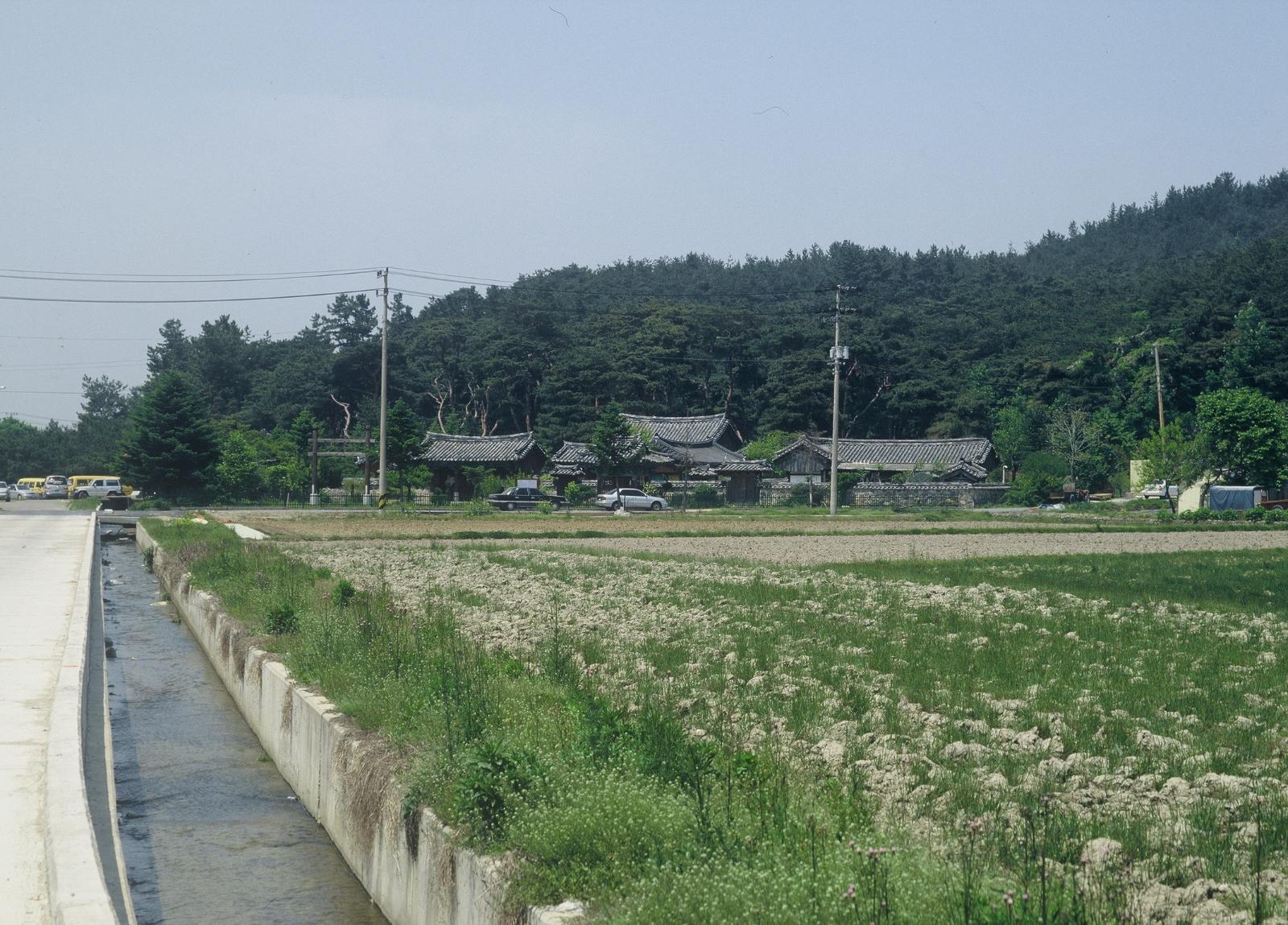 숭신전