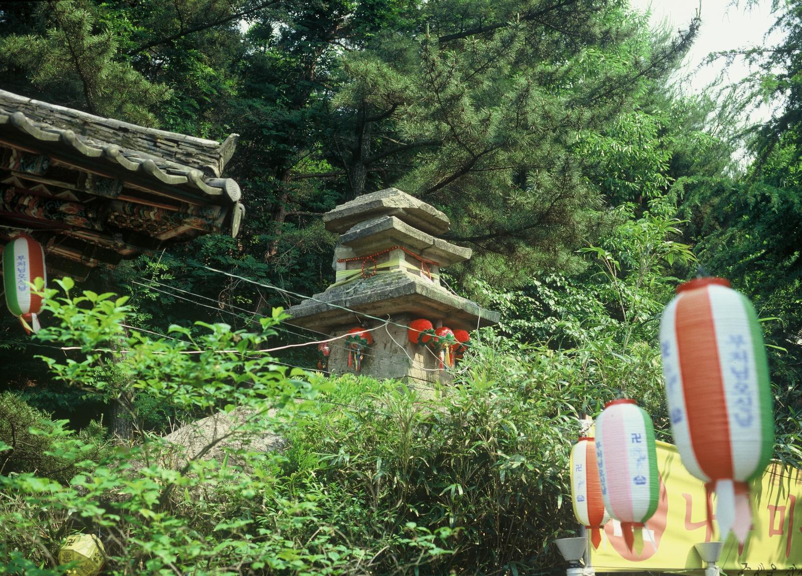오야리삼층석탑